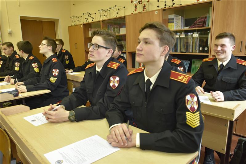 Кадеты МПКУ им М.А. Шолохова стали участниками просветительской акции «Военно-исторический диктант»