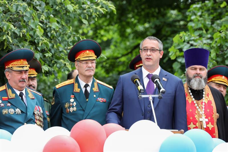 ПРОЩАНИЕ СО ЗНАМЕНЕМ УЧИЛИЩА КАДЕТОВ-ВЫПУСКНИКОВ  МОСКОВСКОГО ПРЕЗИДЕНТСКОГО КАДЕТСКОГО УЧИЛИЩА ИМЕНИ М.А. ШОЛОХОВА ВОЙСК НАЦИОНАЛЬНОЙ ГВАРДИИ РОССИЙСКОЙ ФЕДЕРАЦИИ