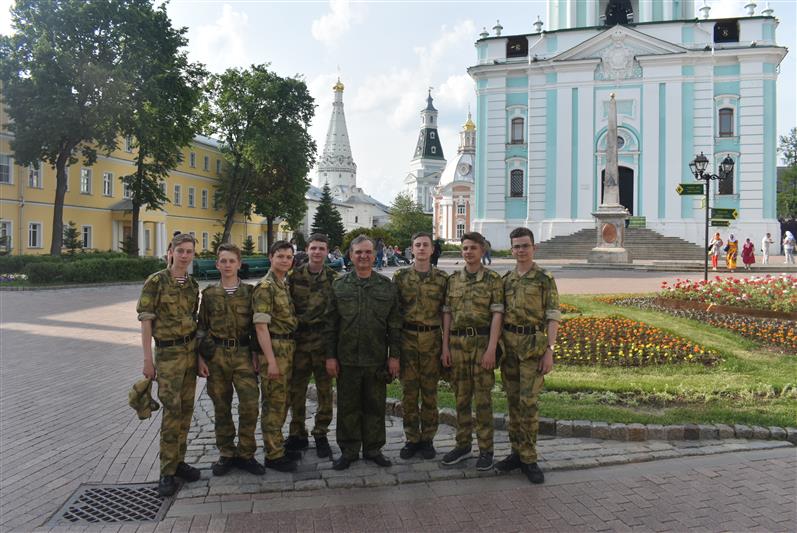 Московские кадеты посетили Сергиево-Троицкую Лавру