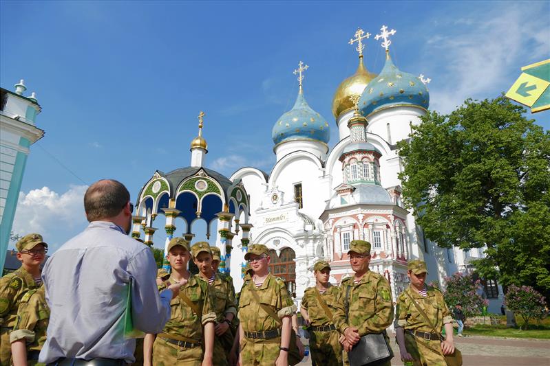 Московские кадеты посетили Сергиево-Троицкую Лавру