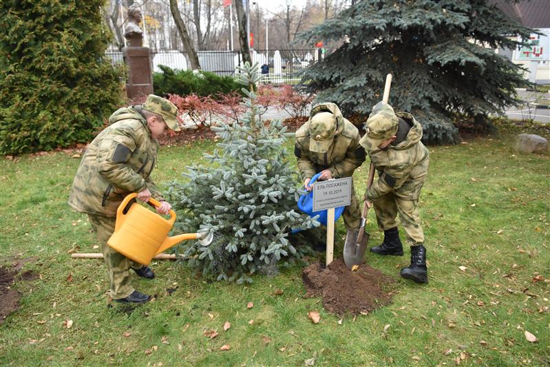 Торжественная клятва в музее Победы