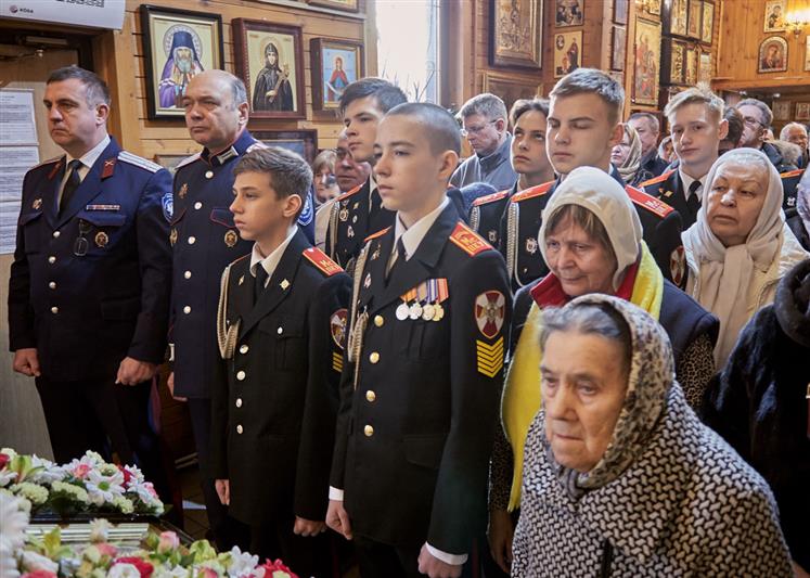 Архиерейское богослужение в Князь-Владимирском храме