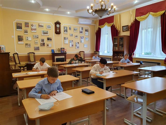  В МОСКОВСКОМ ПРЕЗИДЕНТСКОМ КАДЕТСКОМ УЧИЛИЩЕ ИМЕНИ М.А. ШОЛОХОВА Начались вступительные испытания