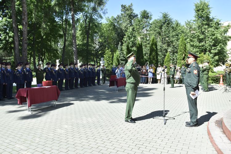 ТОРЖЕСТВЕННОЕ ВРУЧЕНИЕ АТТЕСТАТОВ КАДЕТАМ - ВЫПУСКНИКАМ 9-Х КЛАССОВ МОСКОВСКОГО ПРЕЗИДЕНТСКОГО КАДЕТСКОГО УЧИЛИЩА ИМЕНИ М.А. ШОЛОХОВА ВОЙСК  НАЦИОНАЛЬНОЙ ГВАРДИИ РОССИЙСКОЙ ФЕДЕРАЦИИ