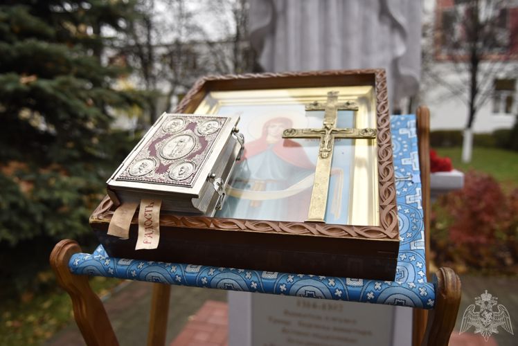 Молебен в честь праздника Покрова Пресвятой Богородицы 