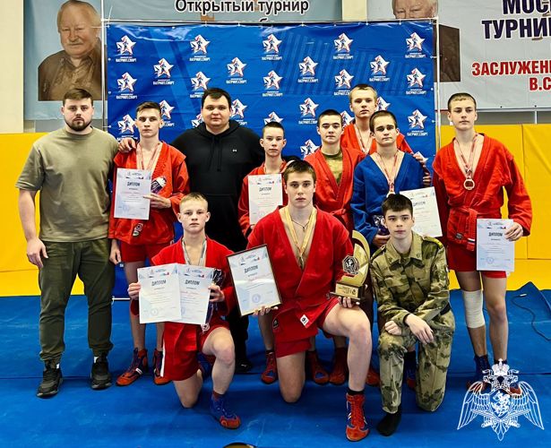 Общекомандная победа по самбо