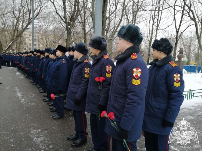 Работники и кадеты МПКУ Росгвардии участвуют в мероприятиях, посвященных Дню памяти о россиянах, исполнявших служебный долг за пределами Отечества