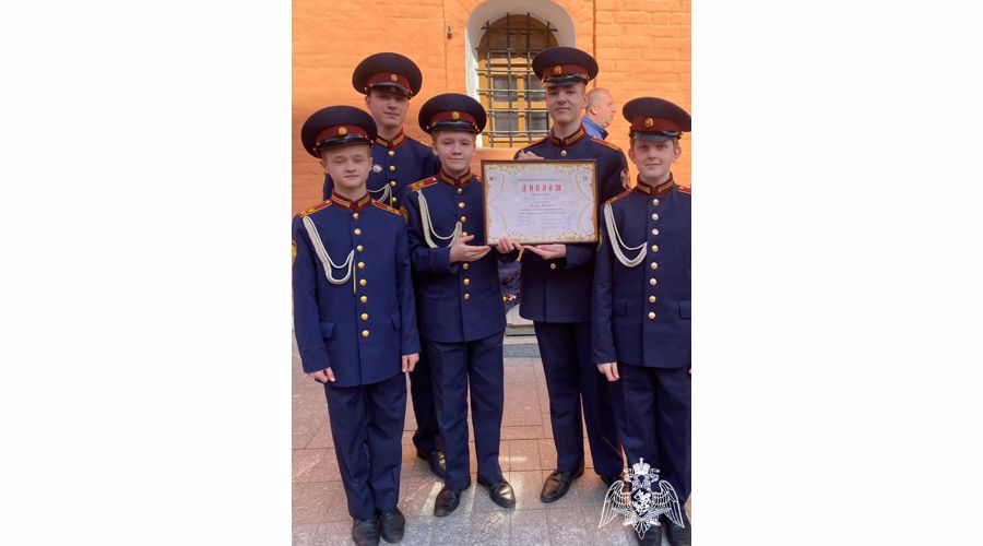 Кадеты приняли участие в Петровском Пасхальном фестивале народного творчества