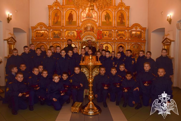 Кадеты училища почтили память воина-мученика Евгения Родионова