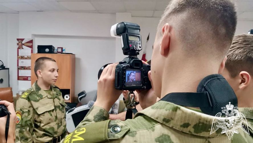 Мастер-класс по тележурналистике для кадет провел сотрудник пресс-службы ОГВ(с)