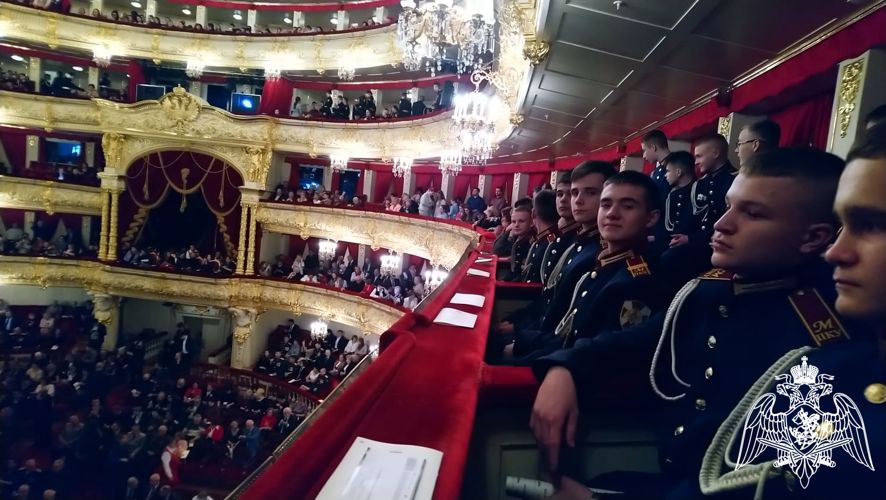 КАДЕТЫ УЧИЛИЩА В ГОСУДАРСТВЕННОМ АКАДЕМИЧЕСКОМ БОЛЬШОМ ТЕАТРЕ РОССИИ