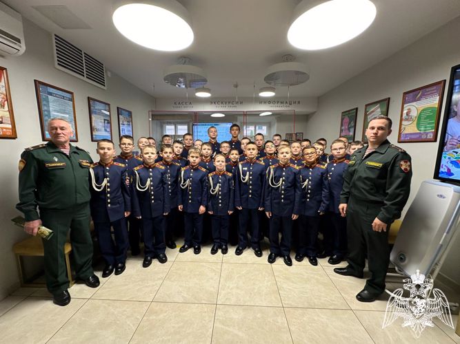 ПОСЕЩЕНИЕ МУЗЕЯ ВОЕННОЙ ФОРМЫ РОССИЙСКОГО ВОЕННО-ИСТОРИЧЕСКОГО ОБЩЕСТВА