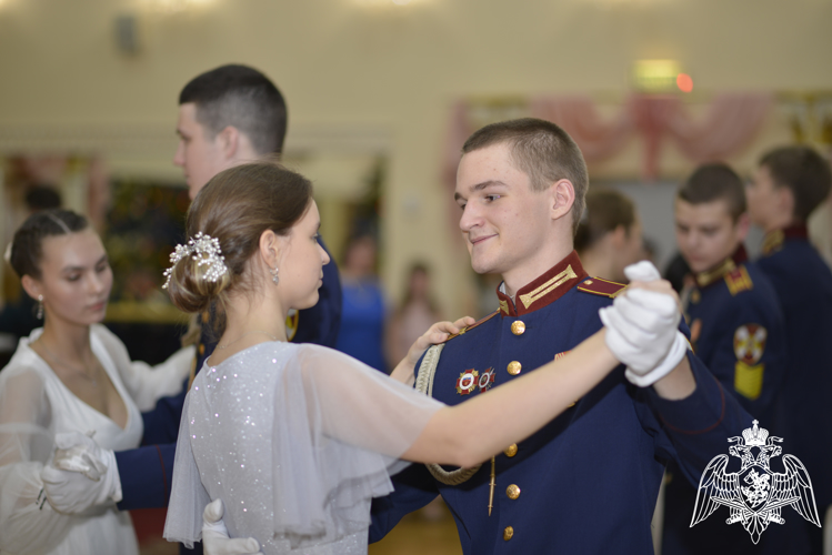 Новогодний бал кадет 7 учебного курса