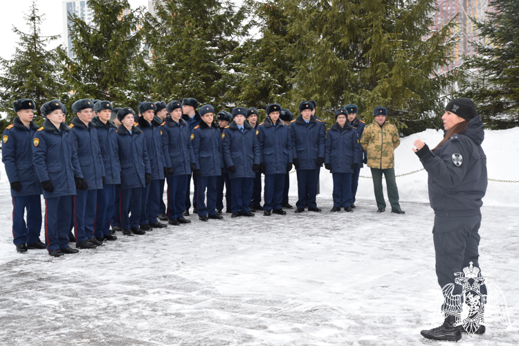 КАДЕТЫ УЧИЛИЩА В ГОСТЯХ В СОБР «СТОЛИЦА» ГЛАВНОГО УПРАВЛЕНИЯ РОСГВАРДИИ ПО Г. МОСКВЕ
