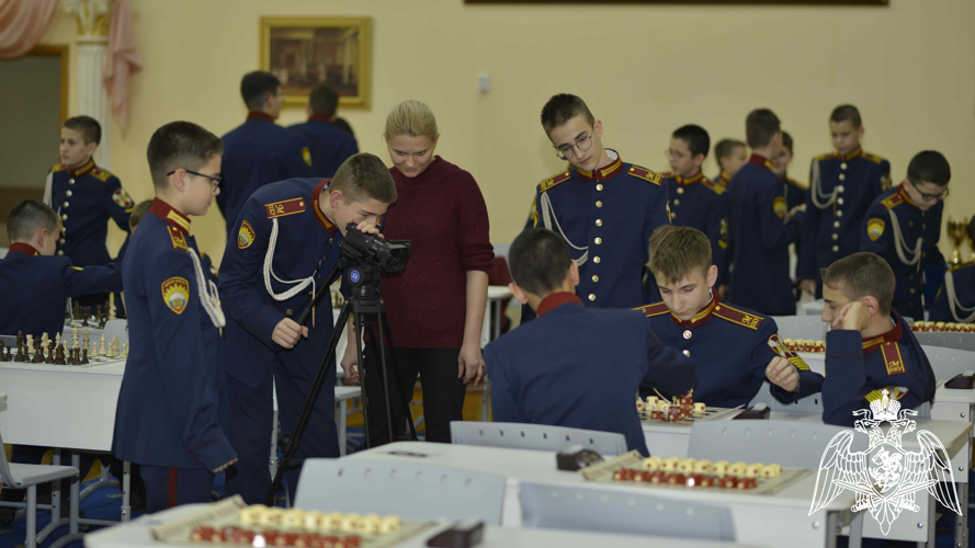 ТЕЛЕЖУРНАЛИСТИКА