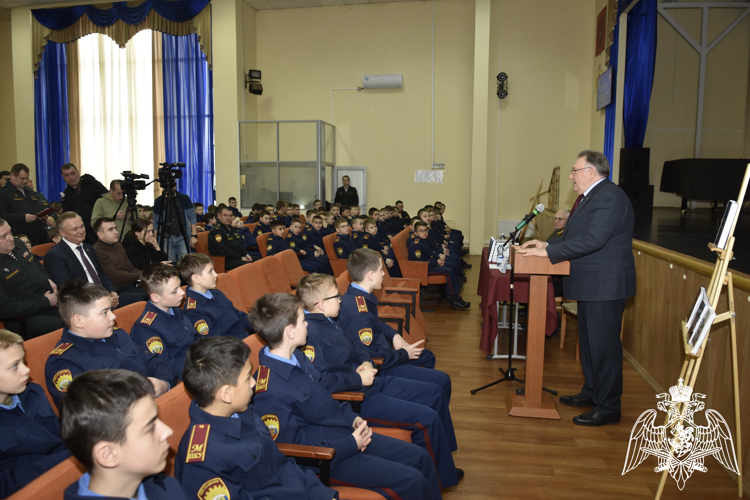 ПОД КРЫЛОМ ФОНДА СОДЕЙСТВИЯ И ПОДДЕРЖКИ «ОПЛОТ»