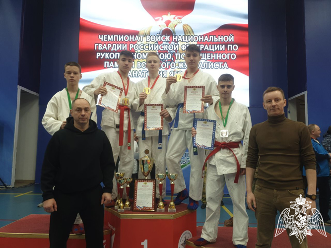 Сборная команда училища заняла первое место на чемпионате Росгвардии по рукопашному бою