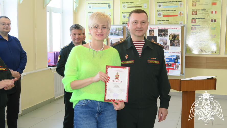 В МПКУ им. М.А. Шолохова войск национальной гвардии поздравили женщин с Международным женским днем
