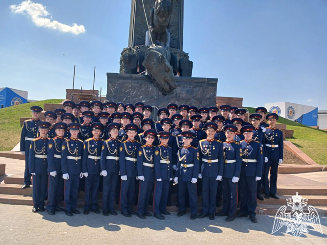 Участие в параде кадетского движения Москвы  «Не прервется связь поколений!»