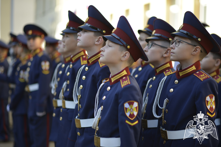 2 сентября 2024 года в МПКУ имени М.А. Шолохова войск национальной гвардии прошли торжественные мероприятия, посвященные Дню знаний