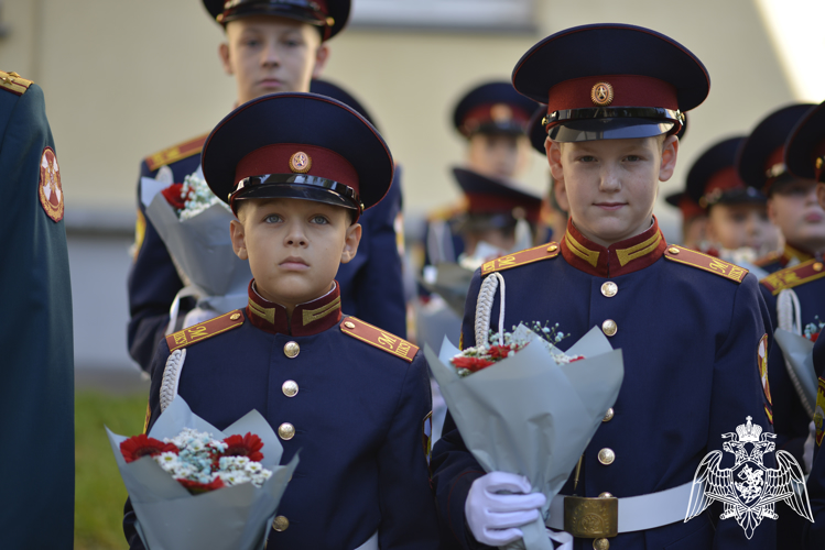 2 сентября 2024 года в МПКУ имени М.А. Шолохова войск национальной гвардии прошли торжественные мероприятия, посвященные Дню знаний