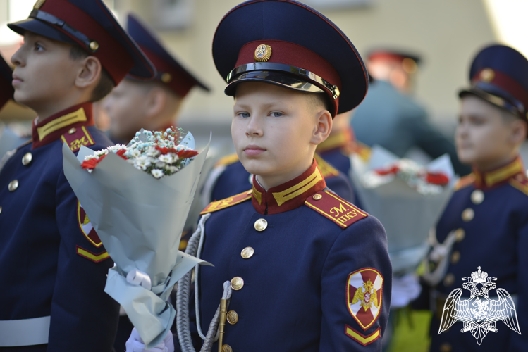 2 сентября 2024 года в МПКУ имени М.А. Шолохова войск национальной гвардии прошли торжественные мероприятия, посвященные Дню знаний