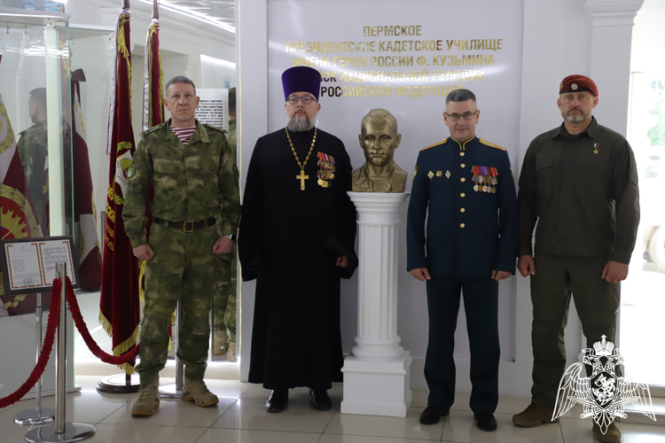 Кадеты МПКУ им. М.А. Шолохова в гостях у пермяков!