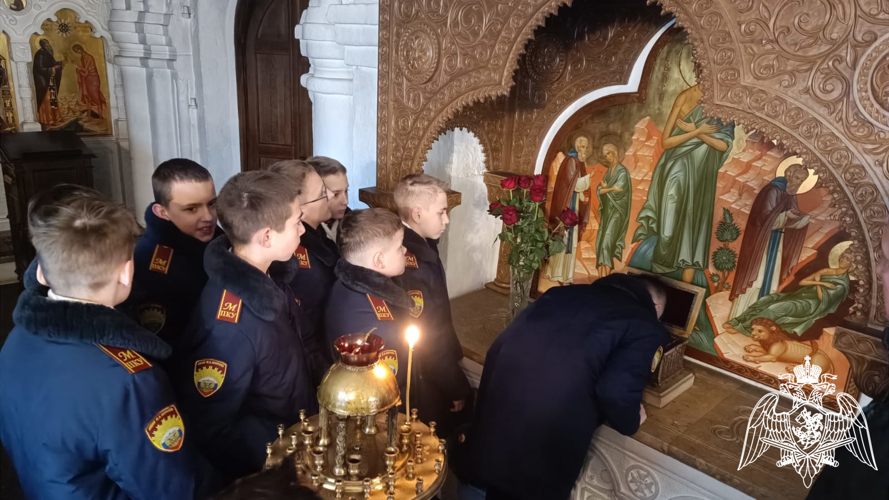 Паломничество кадетов в Сретенский монастырь