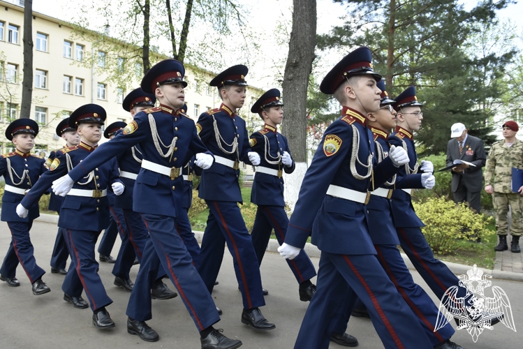 Смотр строевой песни «Красив в строю – силён в бою!»
