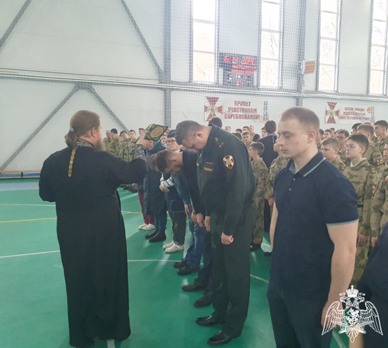 Воспитанники и работники училища приняли участие в таинстве Соборования