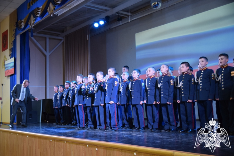 ВРУЧЕНИЕ ИМЕННЫХ СТИПЕНДИЙ КЛУБА ВОЕНАЧАЛЬНИКОВ РОССИЙСКОЙ ФЕДЕРАЦИИ