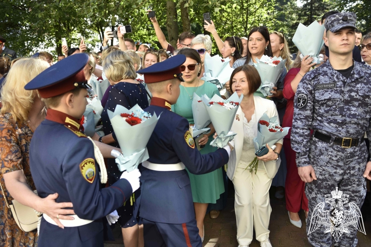 С Днём знаний! В Московском президентском кадетском училище им. М.А. Шолохова Росгвардии дан старт новому учебному году