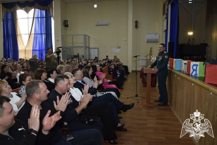 Кадеты поздравили с Днём учителя!