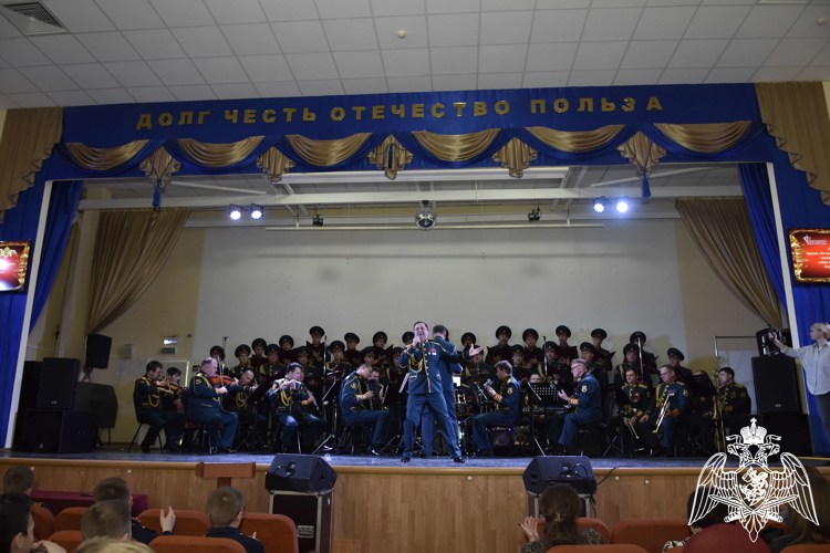 В Московском президентском кадетском училище имени М.А. Шолохова войск национальной гвардии Российской Федерации отметили День войск национальной гвардии