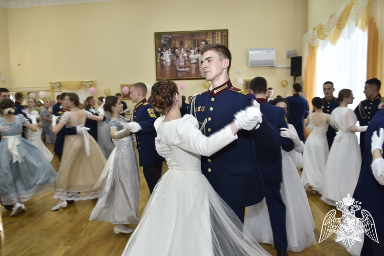 в Училище состоялся Бал выпускного курса