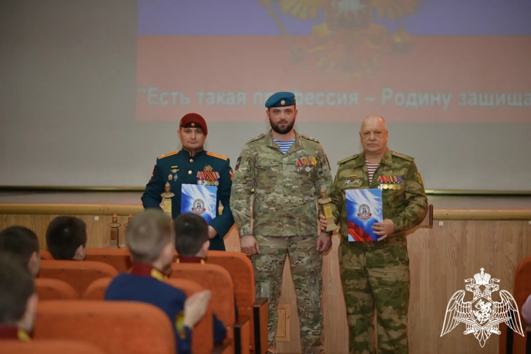 Общественно-патриотическая акция «Есть такая профессия – Родину защищать»