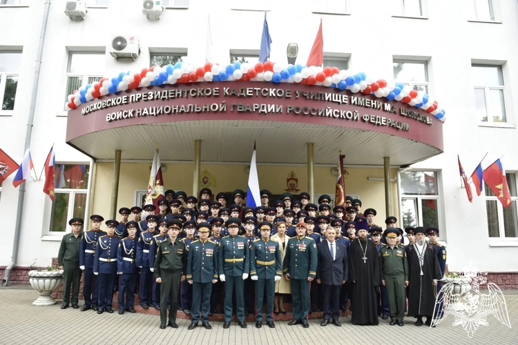 В Московском президентском кадетском училище имени М.А. Шолохова для выпускников 2026 года прозвенел Последний звонок
